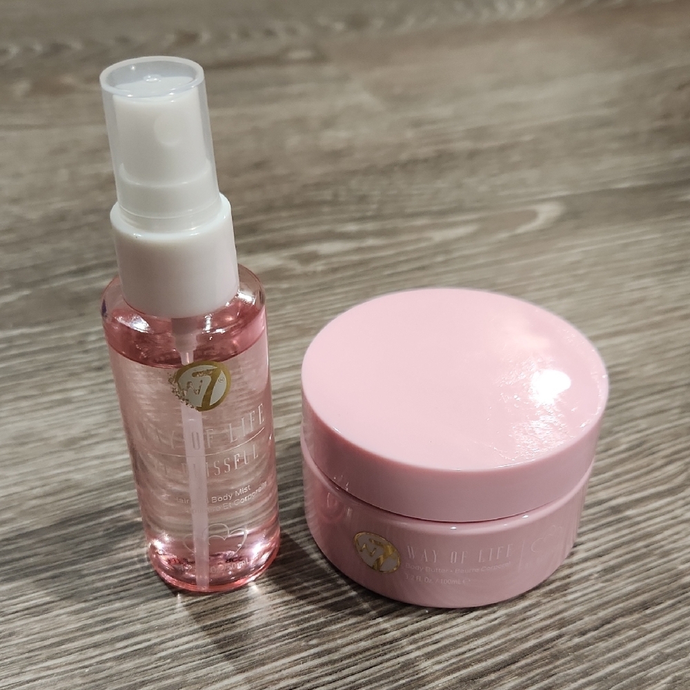 Pink Skincare Set🩷